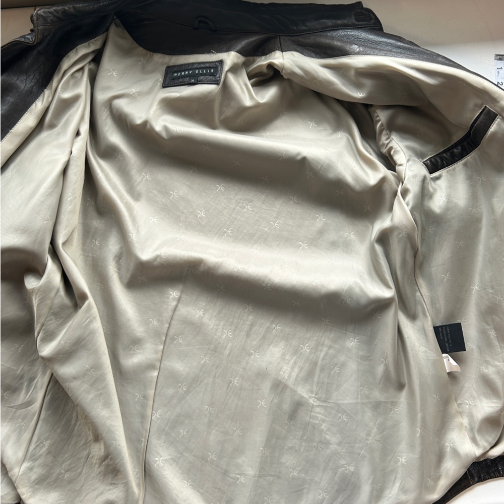 Perry Ellis Brown Genuine Leather Button Up Jacket Size Medium - Picture 4 of 10